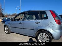 Gebraucht Ford Fiesta 80 PS (58 kW) 2005 Blau Kleinwagen