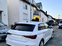Gebraucht Audi A3 Sportback e-tron 150 PS (110 kW) 2022 Weiß Kleinwagen