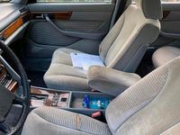 Gebraucht Mercedes E500 240 PS (176 kW) 1981 Schwarz Limousine