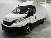 Second-hand Iveco Daily 156 CP (114 kW) 2023 Alb Van