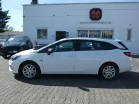 Gebraucht Opel Astra Edition 122 PS (89 kW) 2020 Weiß Kombi