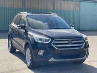 Gebraucht Ford Kuga Titanium 150 PS (110 kW) 2018 Schwarz SUV