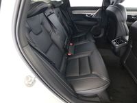 Gebraucht Volvo S90 Ultimate 235 PS (172 kW) 2024 Crystal white / metallic Limousine