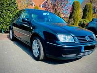 Second-hand VW Bora 105 CP (77 kW) 2002 Negru Berlinǎ