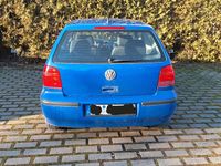 Gebraucht VW Polo 60 PS (44 kW) 2002 Blau Kleinwagen