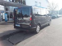 Gebraucht Renault Trafic Life 150 PS (110 kW) 2024 Kometengrau Van / Kleinbus