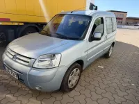 Gebraucht Citroën Berlingo 90 PS (66 kW) 2005 Silber Van / Kleinbus