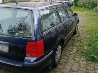 Gebraucht VW Passat 104 PS (76 kW) 1998 Blau Kombi