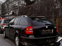 Gebraucht Skoda Octavia Ambiente 160 PS (117 kW) 2008 Kombi