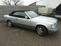 gebraucht Mercedes E220 Cabrio Final Edition AMG