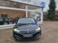 Gebraucht Skoda Superb LAURIN & KLEMENT 190 PS (139 kW) 2020 Schwarz metallic Kombi