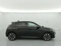 Gebraucht Peugeot 208 Allure 101 PS (74 kW) 2024 Schwarz (noir perla nera) Kleinwagen