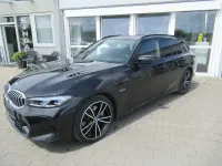 Gebraucht BMW 320e M Sport 204 PS (150 kW) 2023 Schwarz Kombi