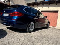Gebraucht BMW 520 190 PS (139 kW) 2018 Blau Kombi