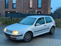 Gebraucht VW Golf IV 100 PS (73 kW) 2000 Silber Kleinwagen
