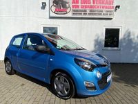 Usata Renault Twingo Expression 75 CV (55 kW) 2013 Blu Utilitaria