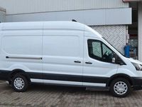Gebraucht Ford Transit Trend 131 PS (96 kW) 2024 Weiß Limousine