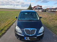 Gebraucht Lancia Musa 77 PS (56 kW) 2010 Blau Van / Kleinbus