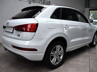 gebraucht Audi Q3 2.0 TFSI Sport Autom Quattro BiXenon Navi PDC