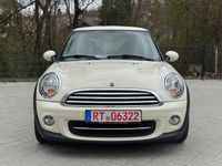 Gebraucht Mini Cooper 122 PS (89 kW) 2013 Weiß Kleinwagen