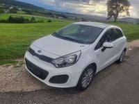 Gebraucht Kia Rio Edition 7 109 PS (80 kW) 2011 Weiß Kleinwagen