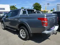 Gebraucht Mitsubishi L200 Plus 181 PS (133 kW) 2015 Grau Pickup