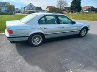 Gebraucht BMW 728 193 PS (141 kW) 1997 Silber Limousine