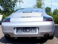 Gebraucht Porsche 911 Carrera 300 PS (220 kW) 1998 Arktissilbermetallic Coupé