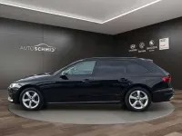 Gebraucht Audi A4 Advanced 163 PS (119 kW) 2023 Mythosschwarz metallic Kombi