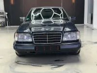 Second-hand Mercedes E220 150 CP (110 kW) 1997 Negru Cabrio
