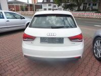 Gebraucht Audi A1 Sportback Design 95 PS (69 kW) 2015 Weiß Kleinwagen