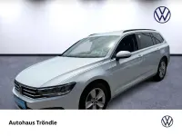 Gebraucht VW Passat Business 200 PS (147 kW) 2023 Weiß Kombi