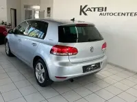 Gebraucht VW Golf VI Team 105 PS (77 kW) 2010 Silber Kleinwagen