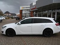 Gebraucht Opel Insignia Business Edition 140 PS (102 kW) 2014 Weiß Kombi