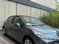 Gebraucht Peugeot 207 95 PS (69 kW) 2008 Grau Kleinwagen