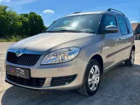 Gebraucht Skoda Roomster Plus Edition 86 PS (63 kW) 2011 Cappuccinobeige metallic Van / Kleinbus