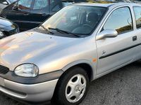 Gebraucht Opel Corsa 65 PS (47 kW) 1998 Silber Kleinwagen