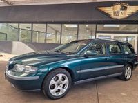 Gebraucht Volvo V70 368 PS (270 kW) 2002 Grün Kombi