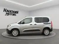 Neu Fiat Doblò 102 PS (75 kW) 2025 Grau Van / Kleinbus