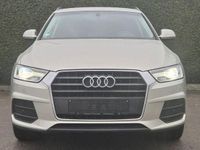 Gebraucht Audi Q3 Comfort 150 PS (110 kW) 2017 Grau SUV