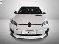 Second-hand Renault 5 E-Tech Evolution 77 kW (106 CP) 2025 Alb Berlinǎ