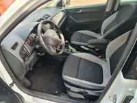 Gebraucht Skoda Fabia Joy 75 PS (55 kW) 2016 Weiß Kleinwagen