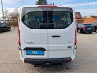 Second-hand Ford Transit 105 CP (77 kW) 2018 Alb Berlinǎ