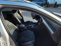 Gebraucht VW Passat Elegance 150 PS (110 kW) 2019 Silber Kombi