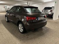 gebraucht Audi A1 Attraction 1.2 TFSI 2.Hand