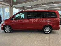 Gebraucht Mercedes V220 163 PS (119 kW) 2025 Hyazinthrot metallic Van / Kleinbus