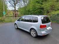 gebraucht VW Touran Silber Automatik