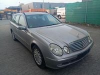 Gebraucht Mercedes E320 Avantgarde 204 PS (150 kW) 2004 Grau Limousine