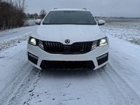 Gebraucht Skoda Octavia RS 300 PS (220 kW) 2017 Weiß Kombi