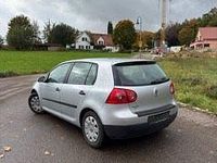 Gebraucht VW Golf V 105 PS (77 kW) 2004 Silber Kleinwagen